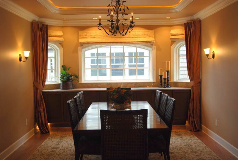 Spacious dining room