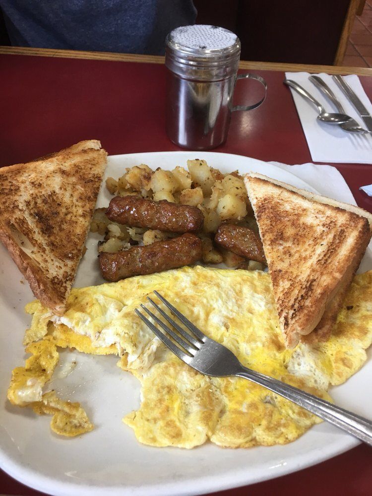 Simple omelet and sausage