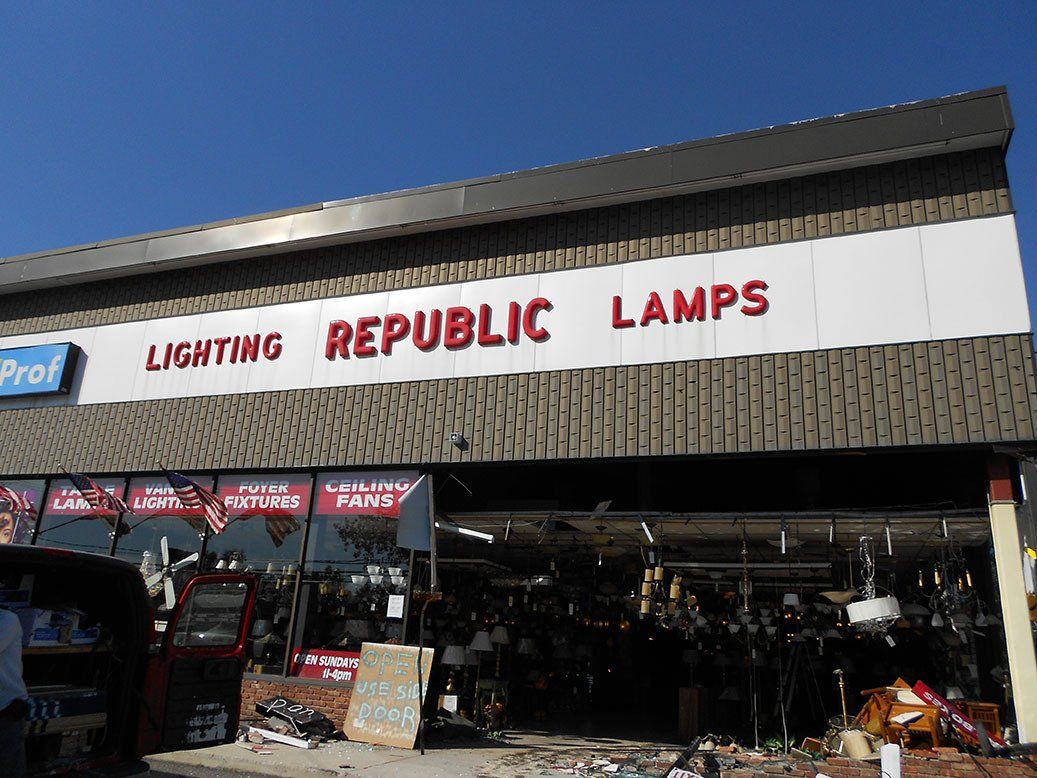 Provide Emergency Board Up Services