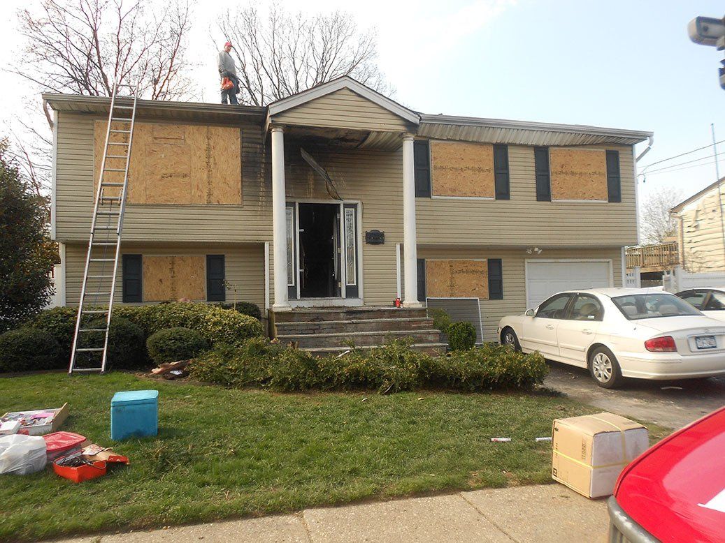 Provide Emergency Board Up Services