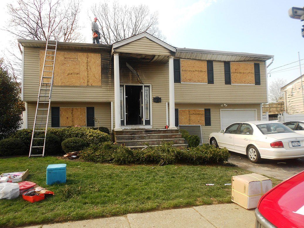 Provide Emergency Board Up Services