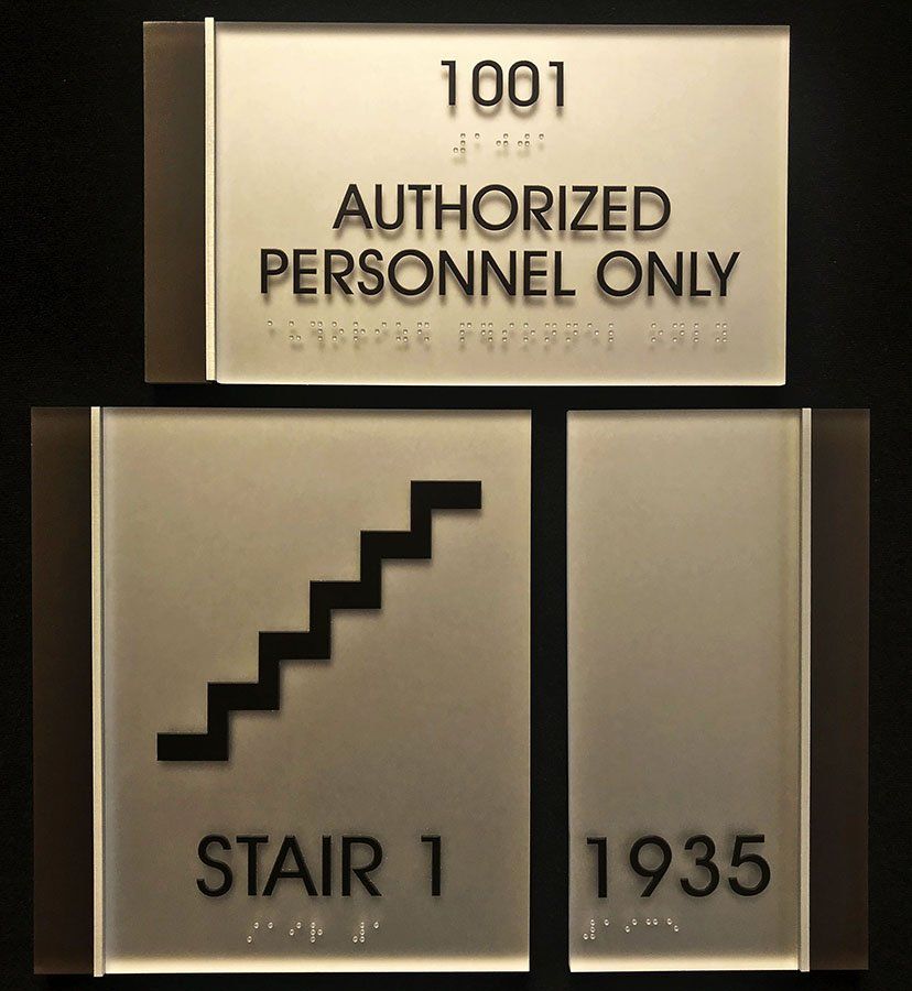 Downtonw Marriot sign