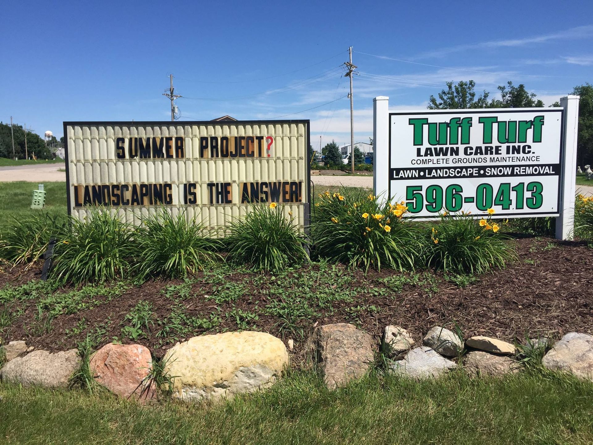 Commercial landscaping