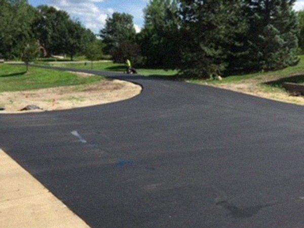 Residential asphalt service