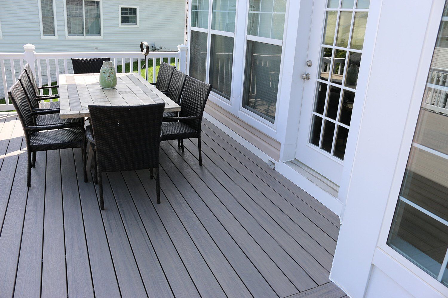 new deck build. affordable deck, deck installation, deck repair