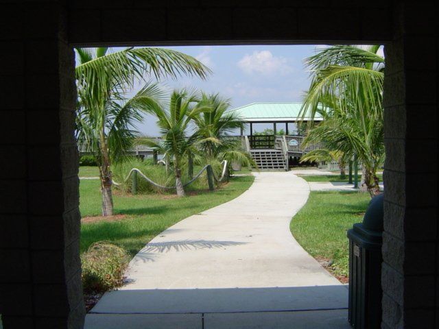 Stevenson Landscaping Project - Manatee Sanctuary 08