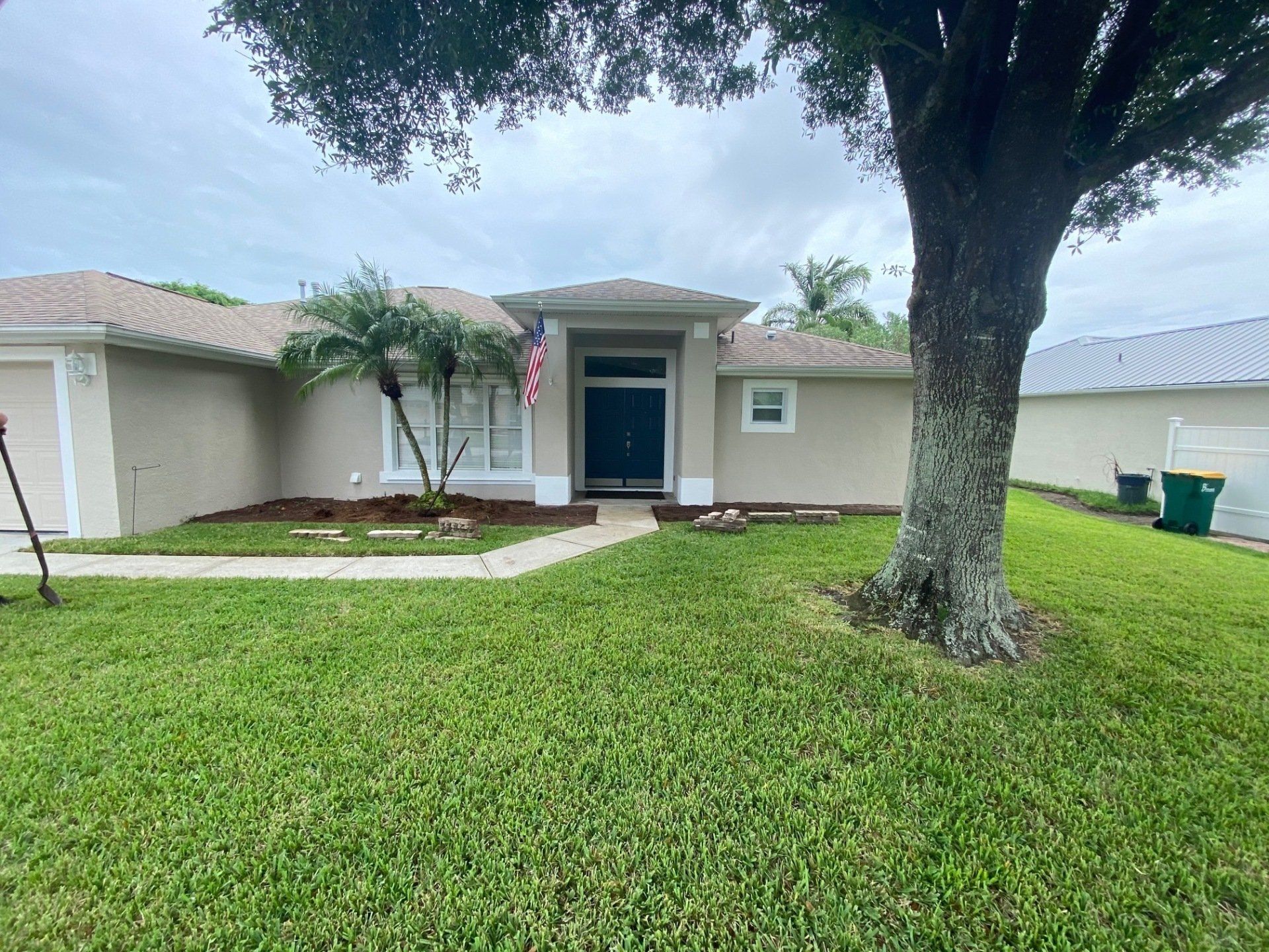 Stevenson Landscaping Project - Allamanda Drive Front 01