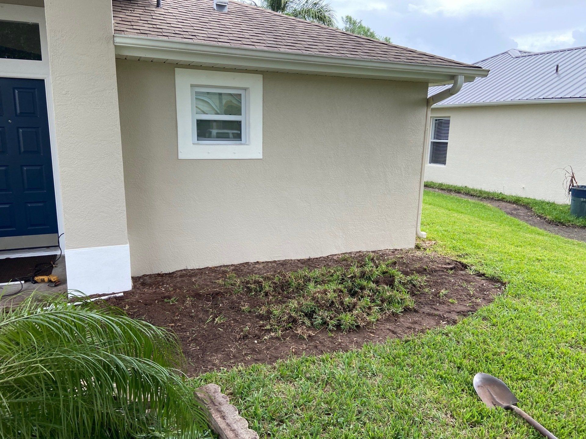 Stevenson Landscaping Project - Allamanda Drive Front 04