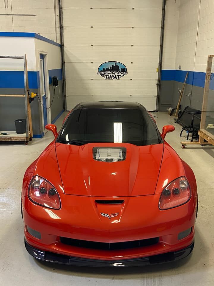 red performance tint