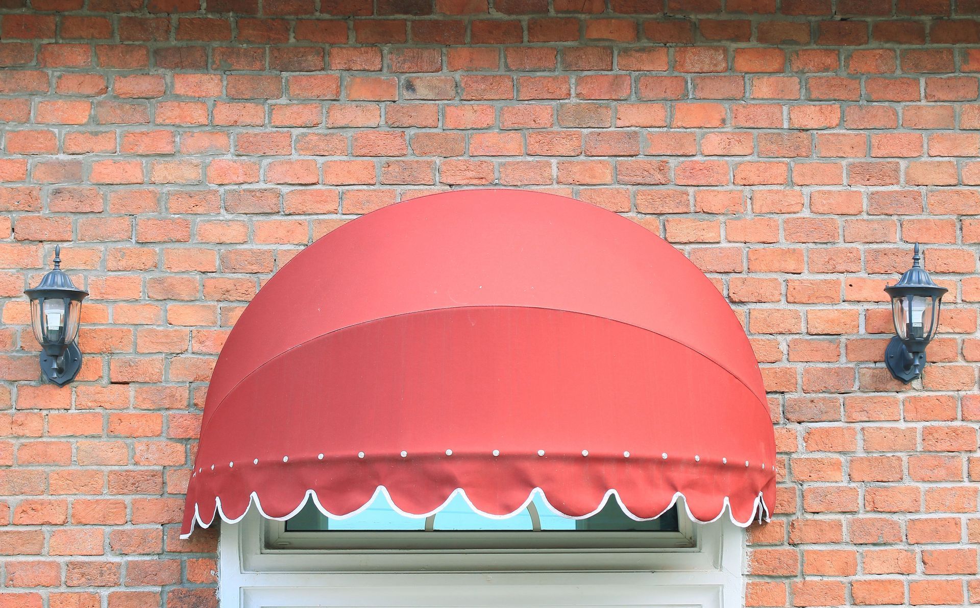 retractable awnings