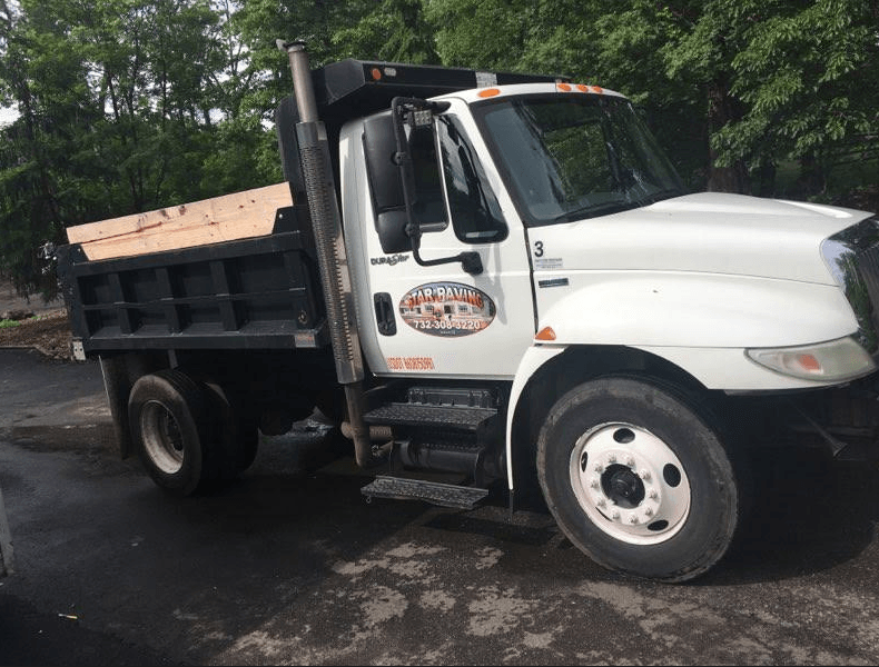 Paver truck