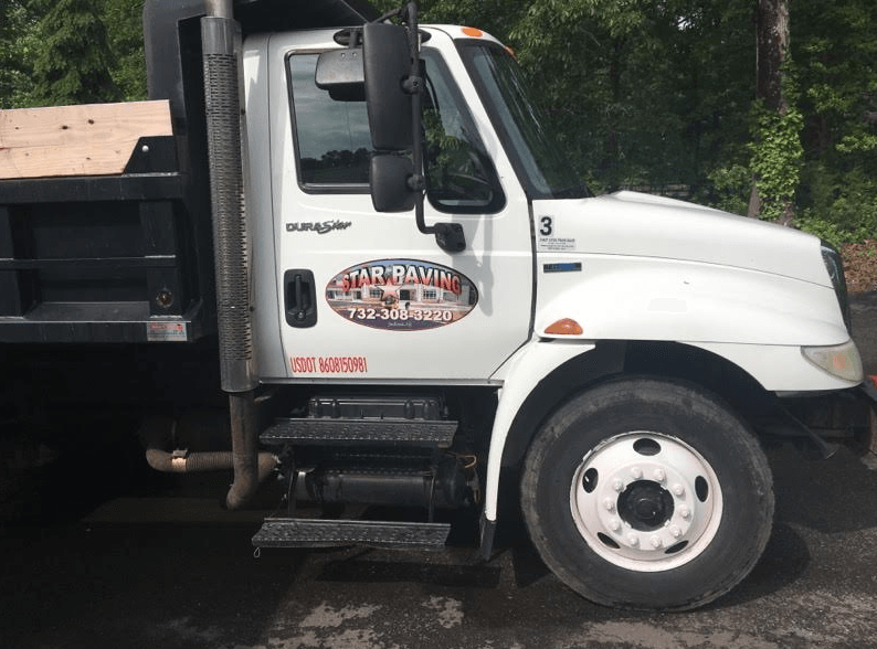 Paver truck