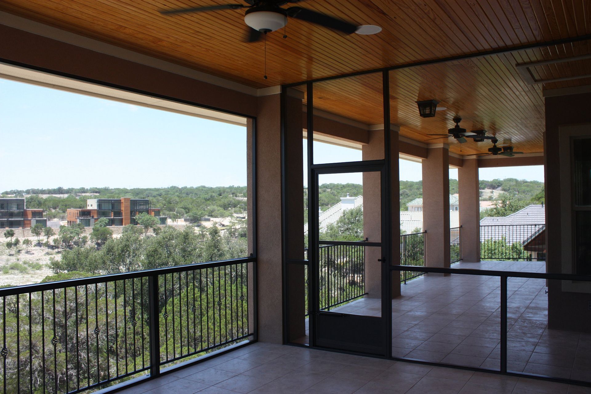 Screen room installation