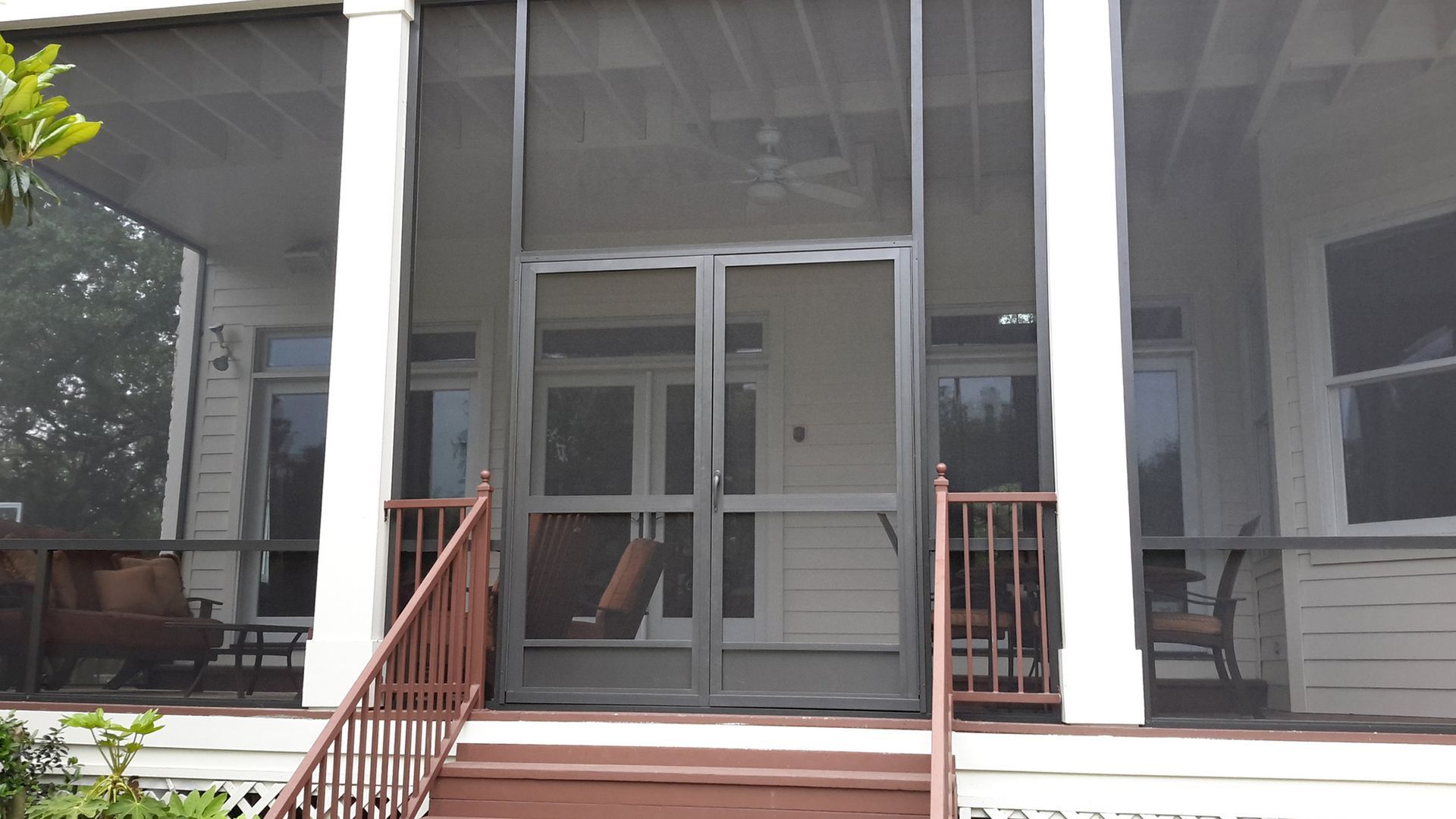 Screen room installation