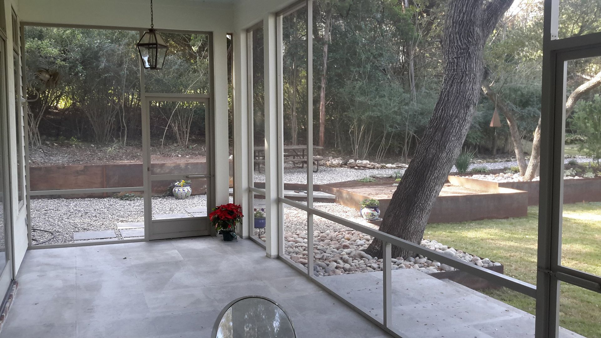 Screen room installation