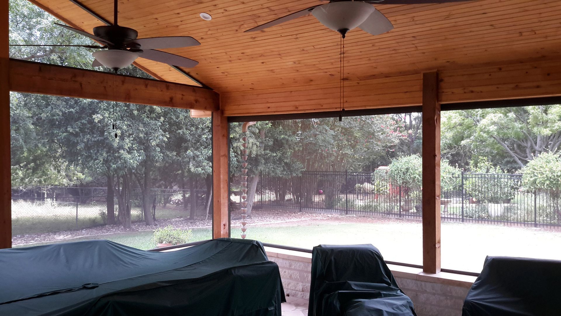 Screen room installation