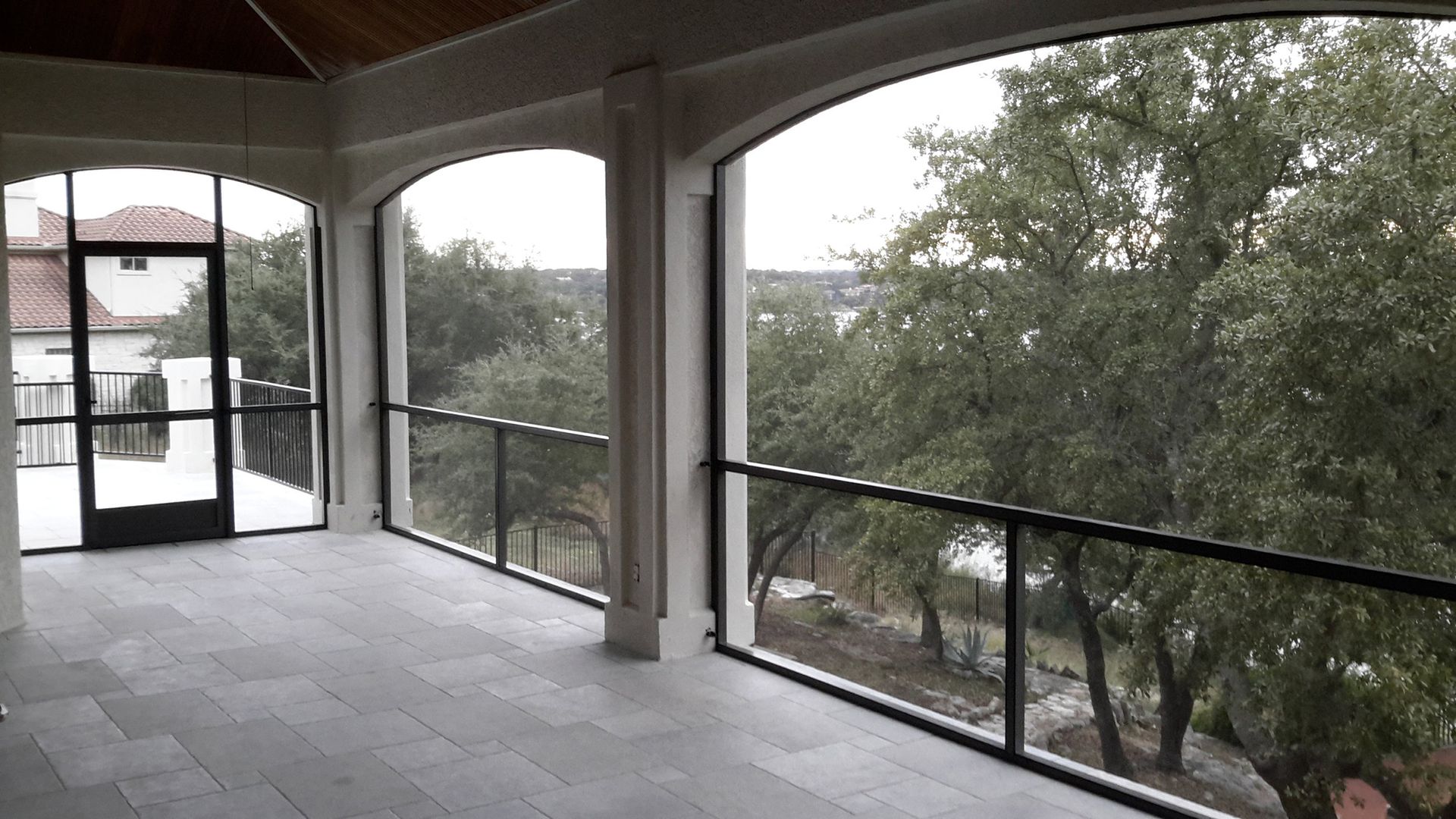 Screen room installation