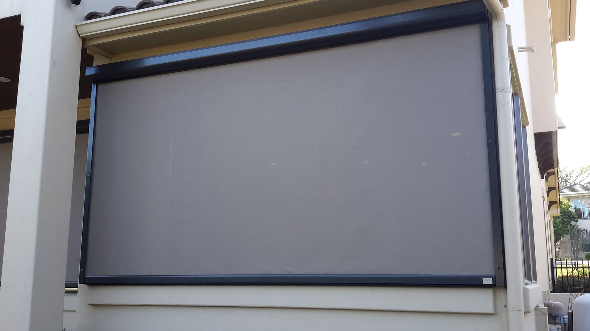 Roll shade installation