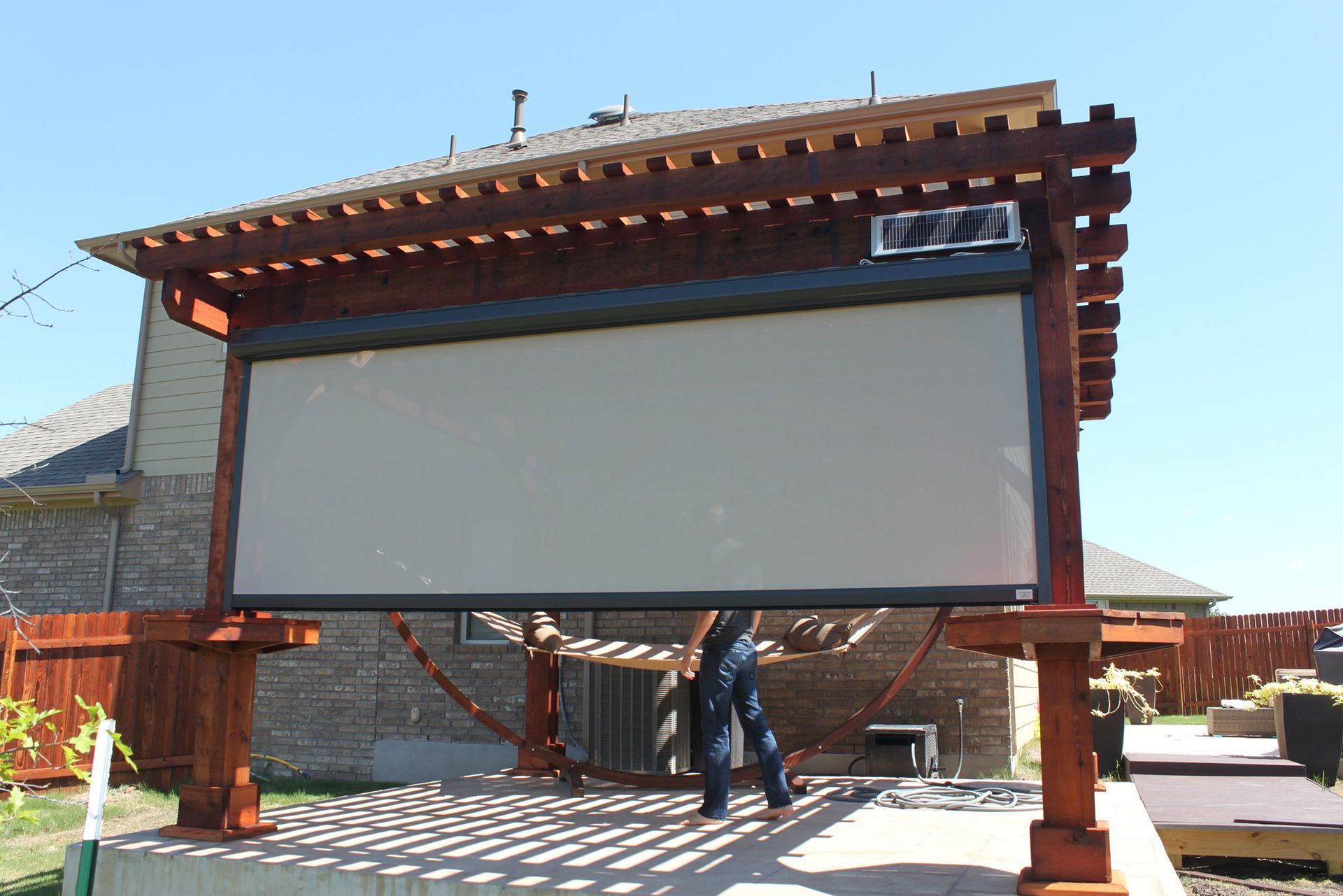 Roll shade installation