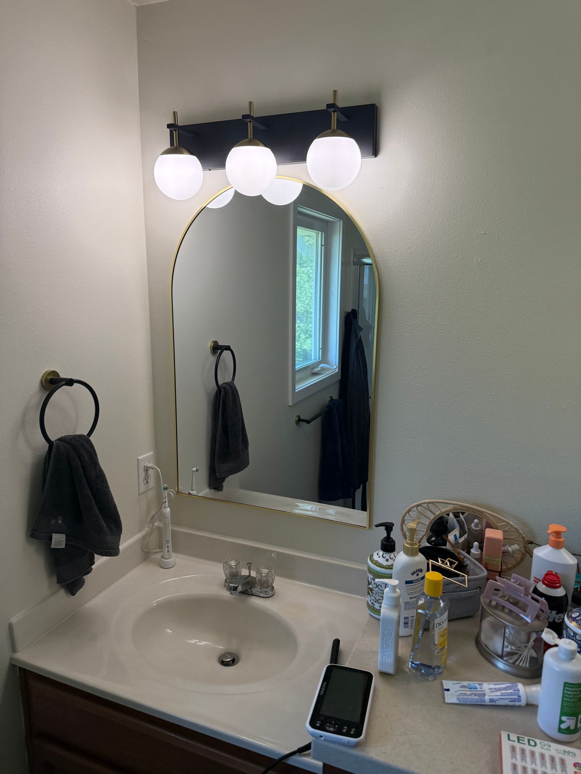 Bathroom mirror
