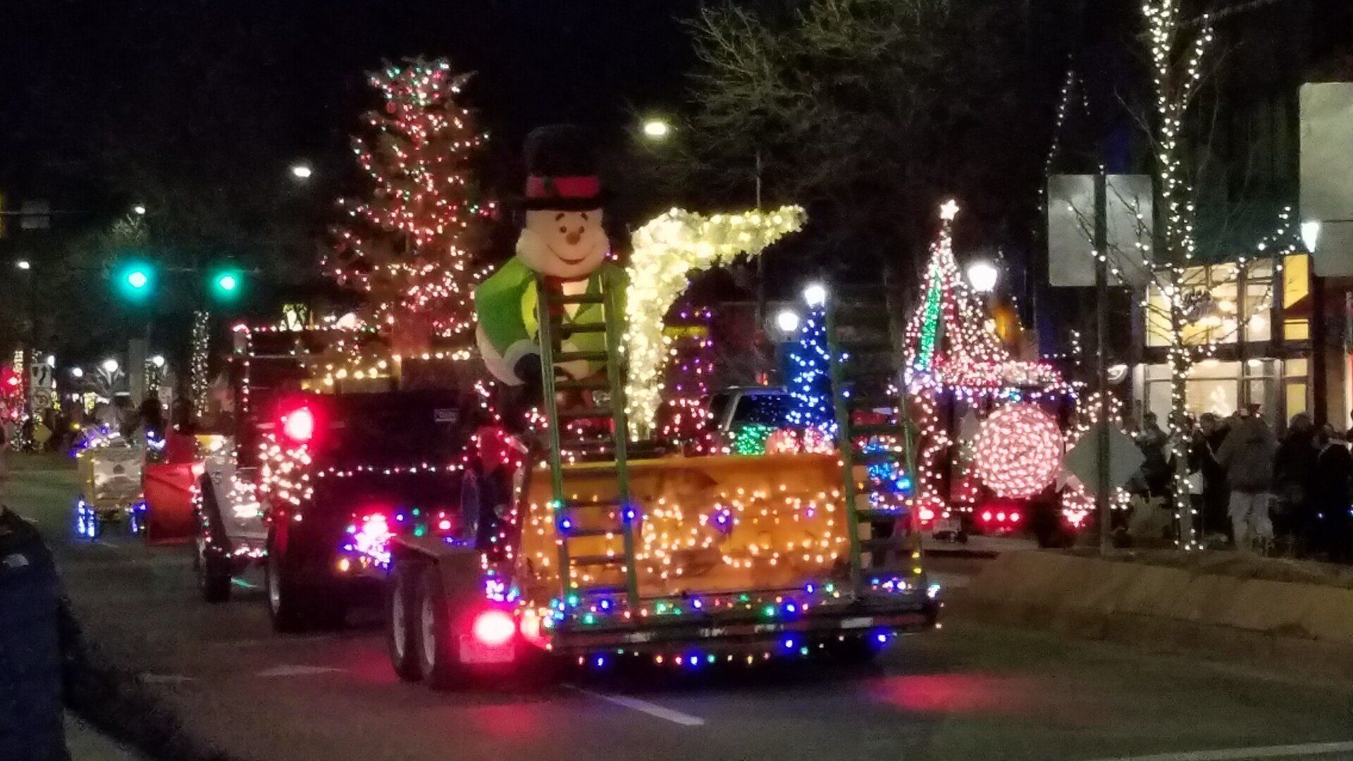 Holiday Lights | Ward's Lawn Service | Longmont, CO