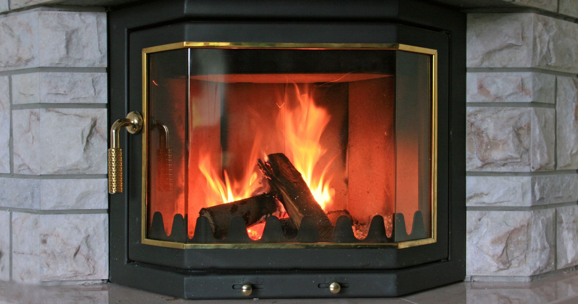 Fireplaces Cambridge, MA Black Magic Chimney & Fireplace