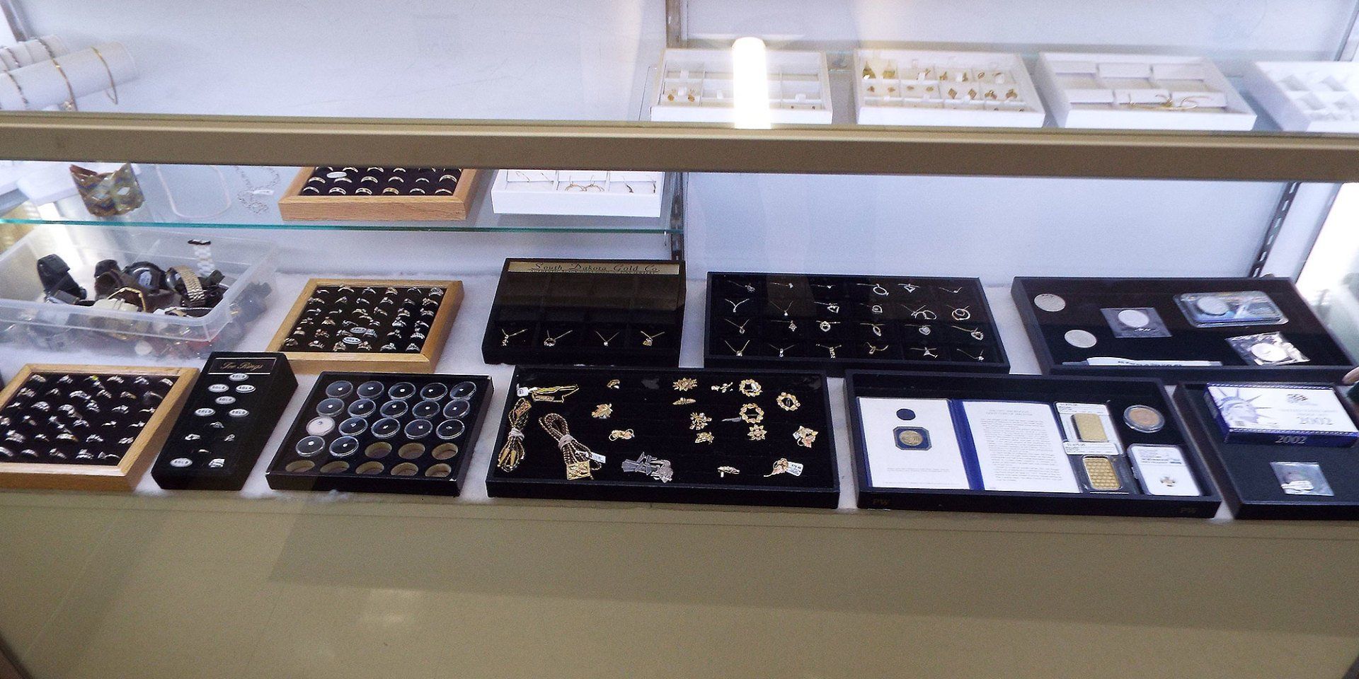 Jewelries