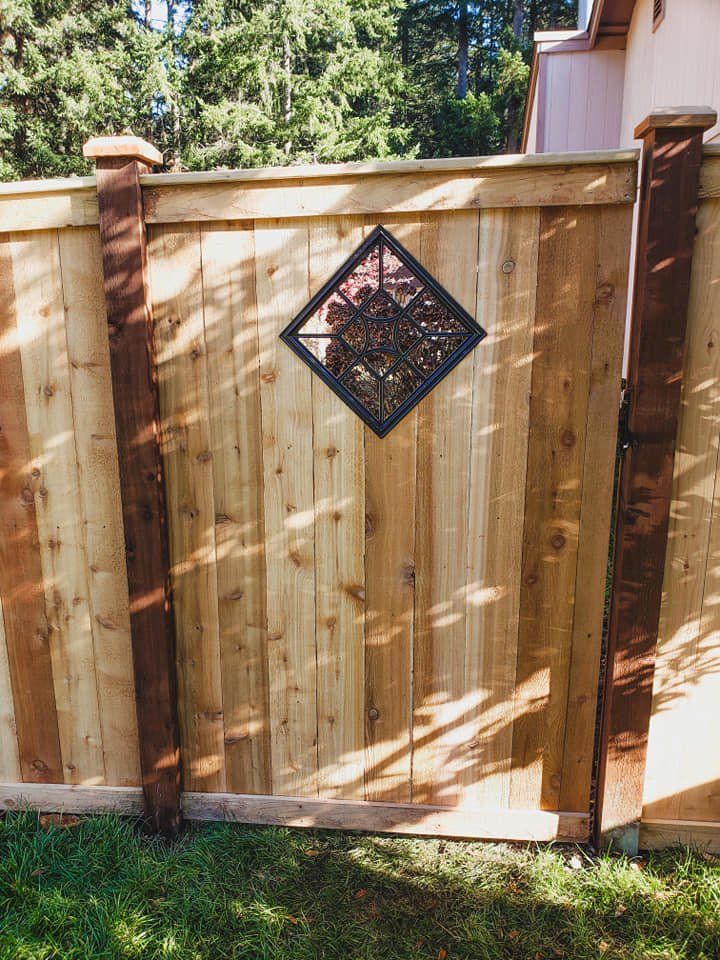 Cedar Fencing