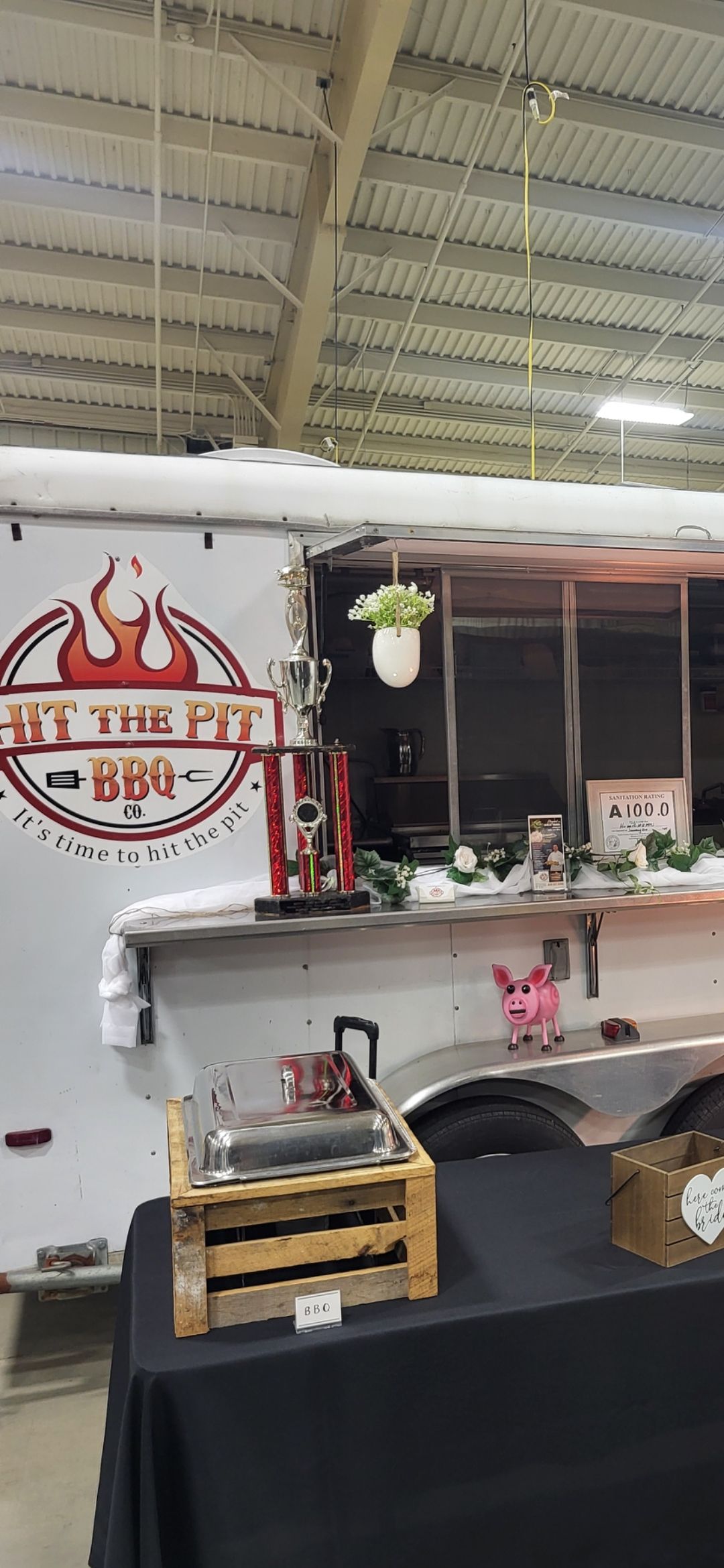 Food trailer with logo 