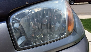 Clean headlight