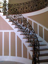 iron staircase railing