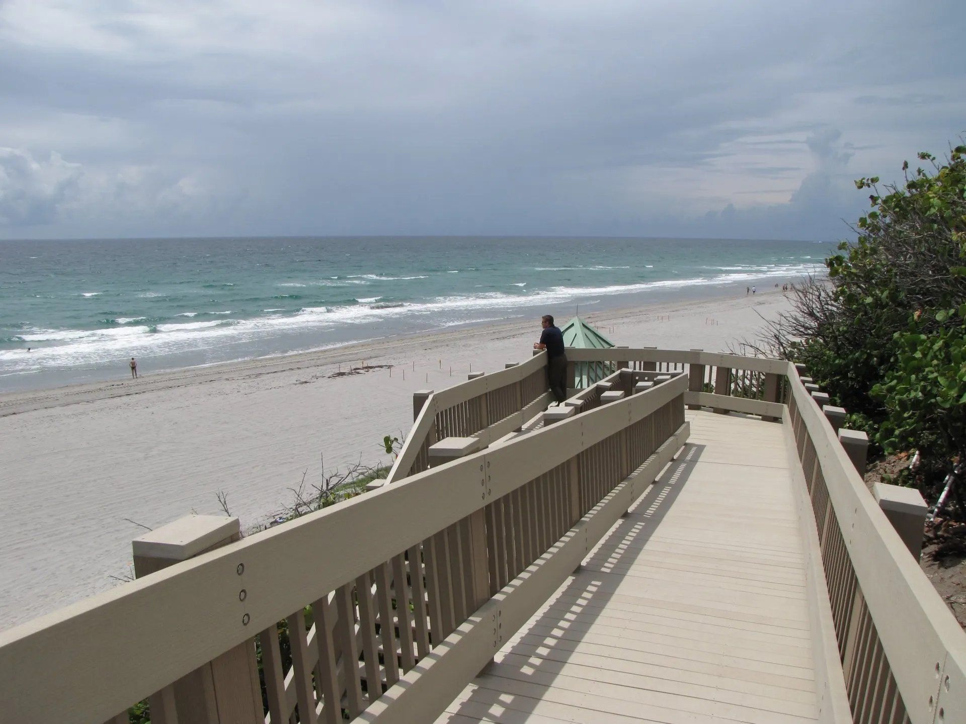 Beach walkovers and boardwalks
