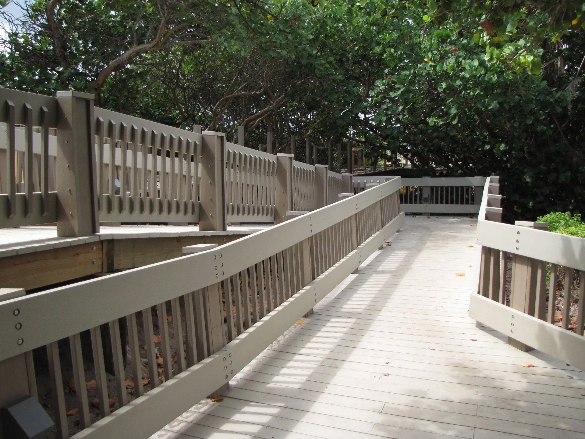 Beach walkovers and boardwalks