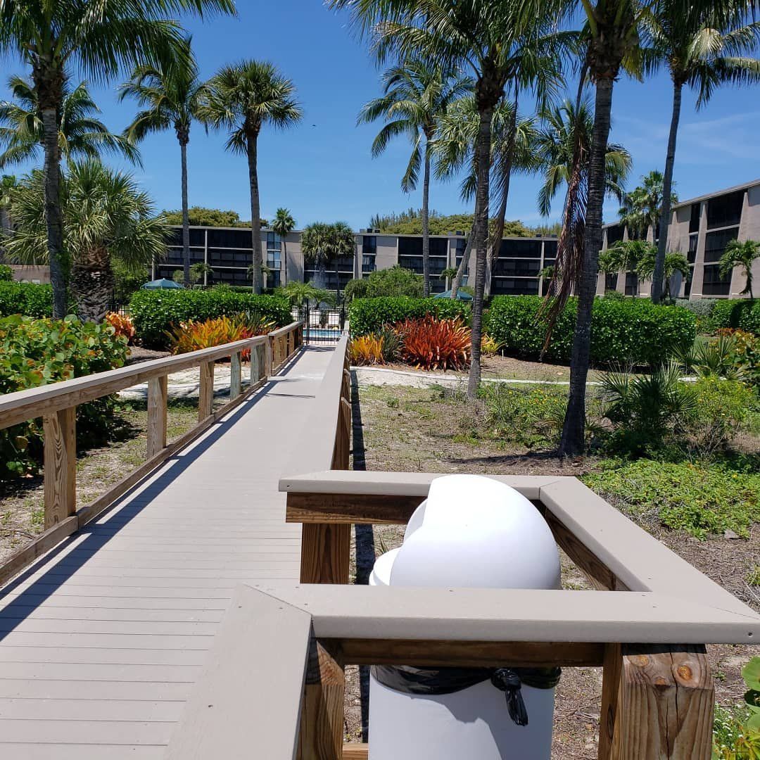 Beach walkovers and boardwalks