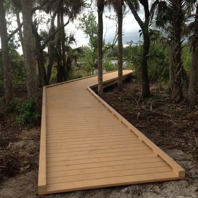 Beach walkovers and boardwalks