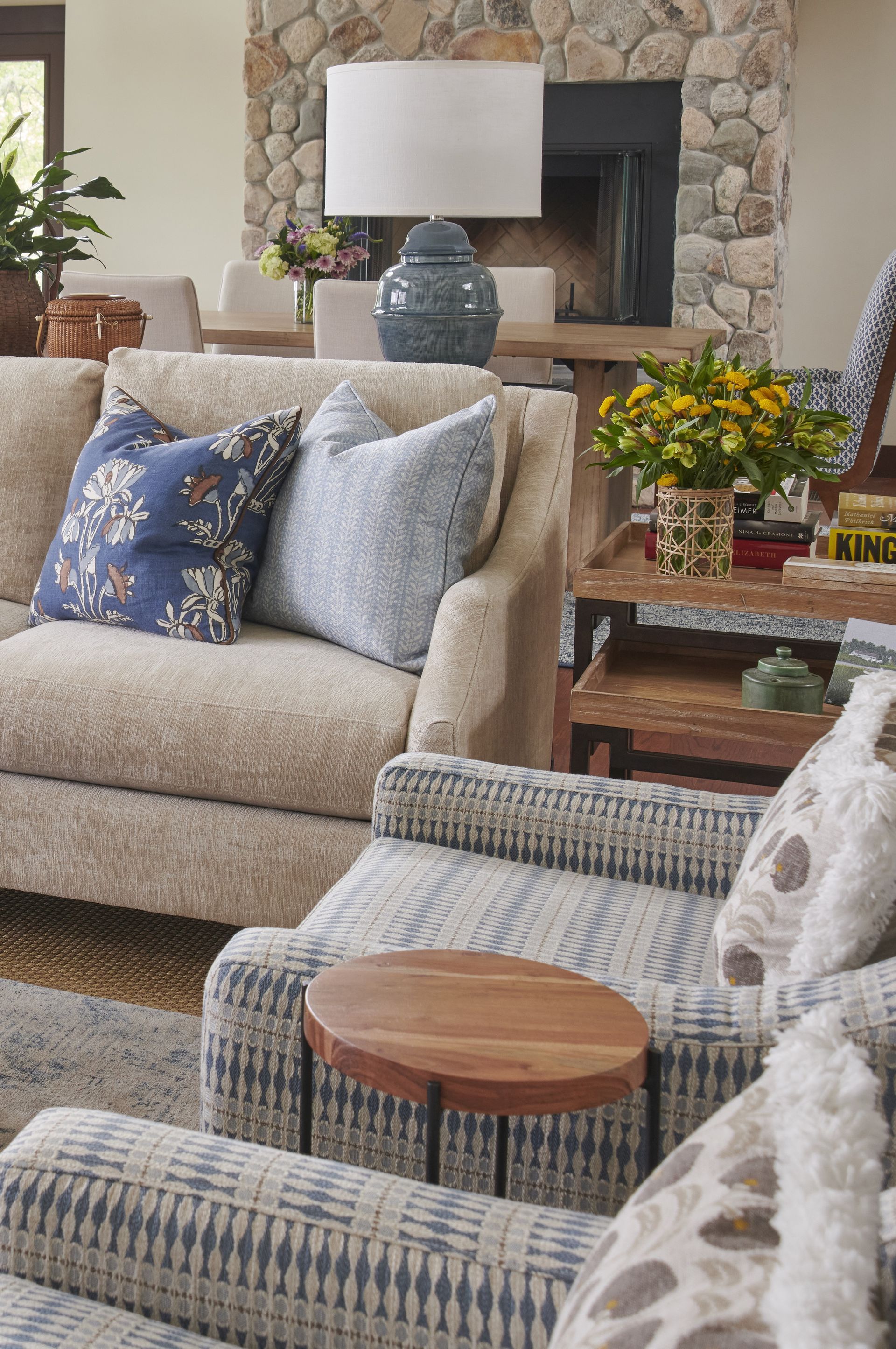 Living room filled with furniture and a fireplace