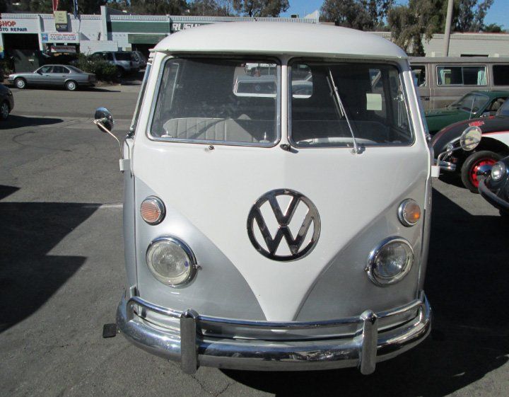 Volkswagen Van