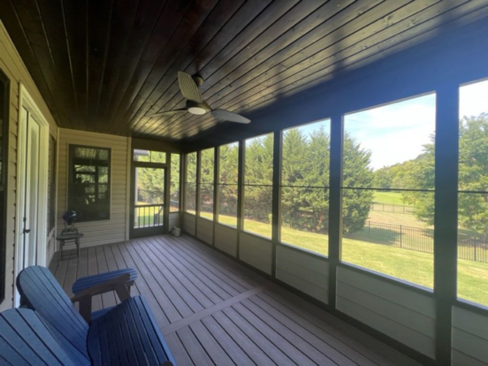 enclosed deck and sunroom