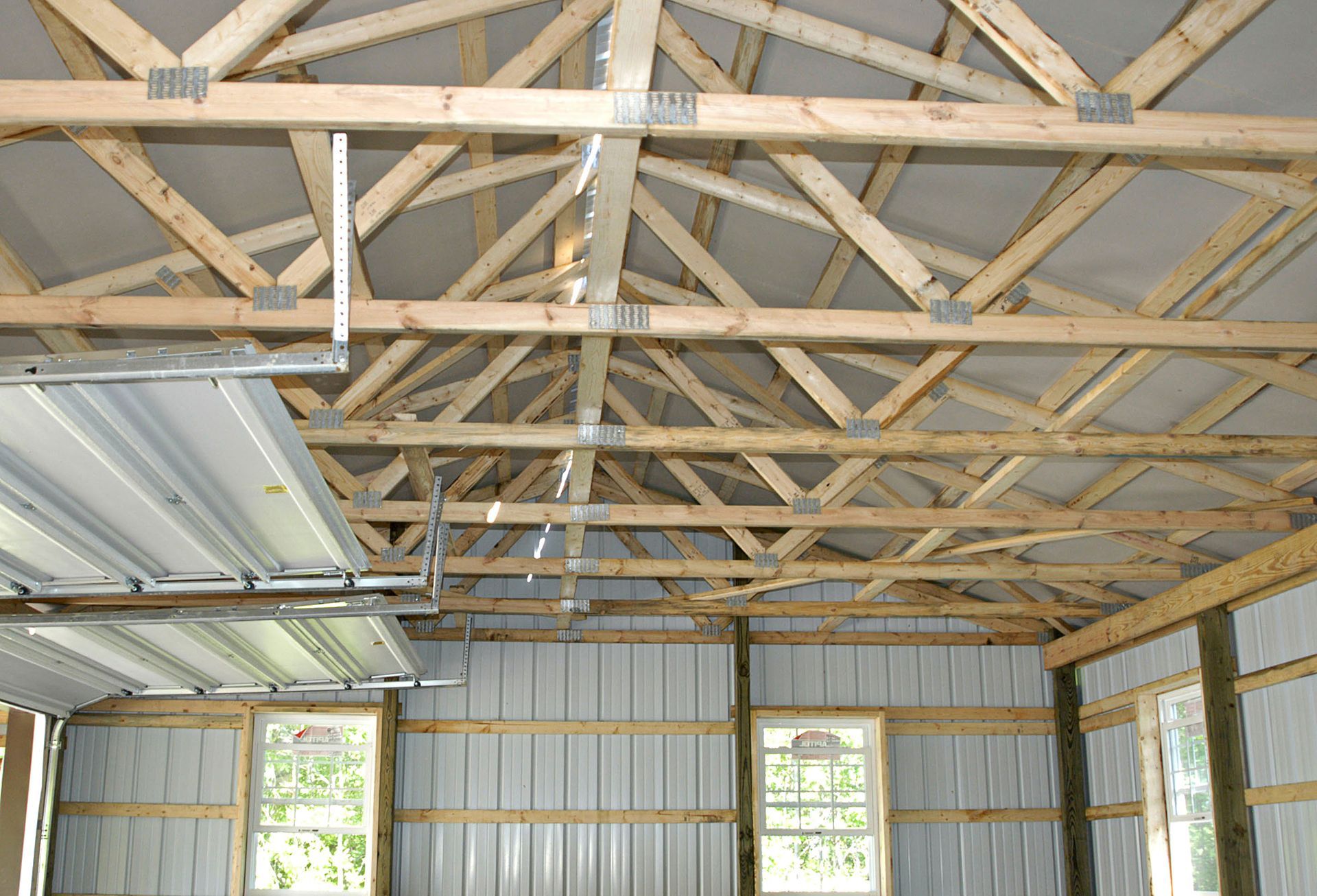 Carports & Pole Barns construction