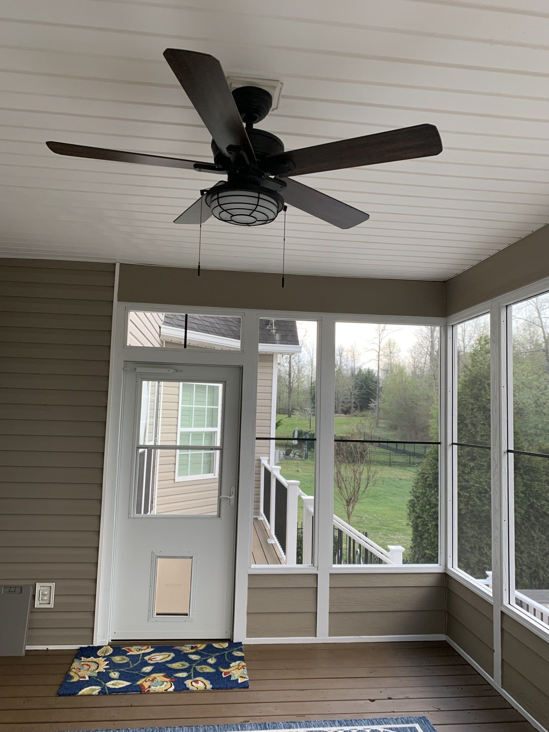screened room with fan