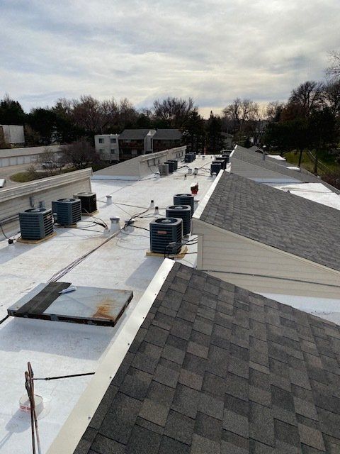 commercial roofing services in Papillion, NE