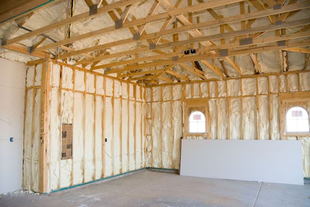 3 Reasons to Choose Spray Foam Insulation for Your Home