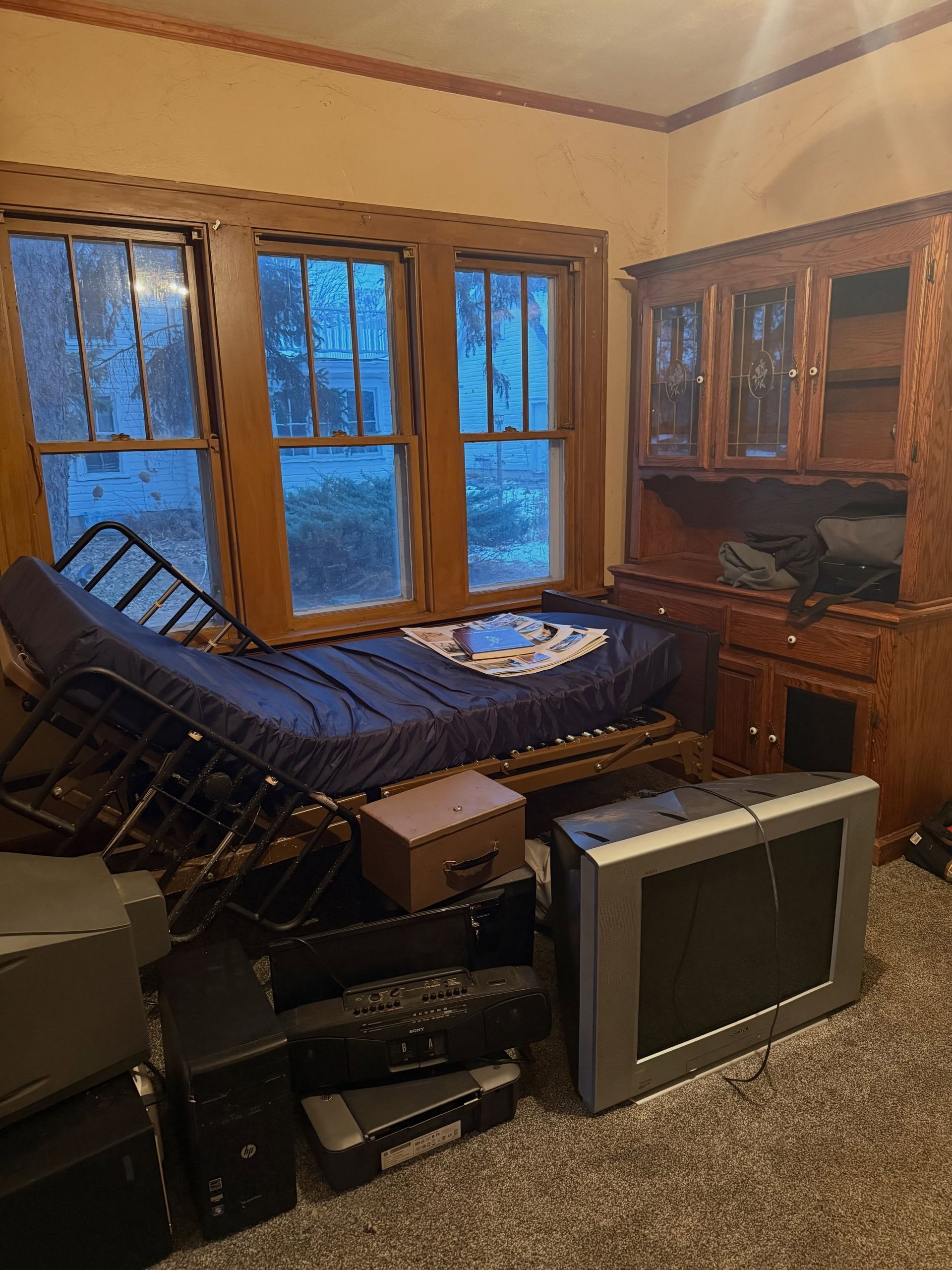 Dining area - Before