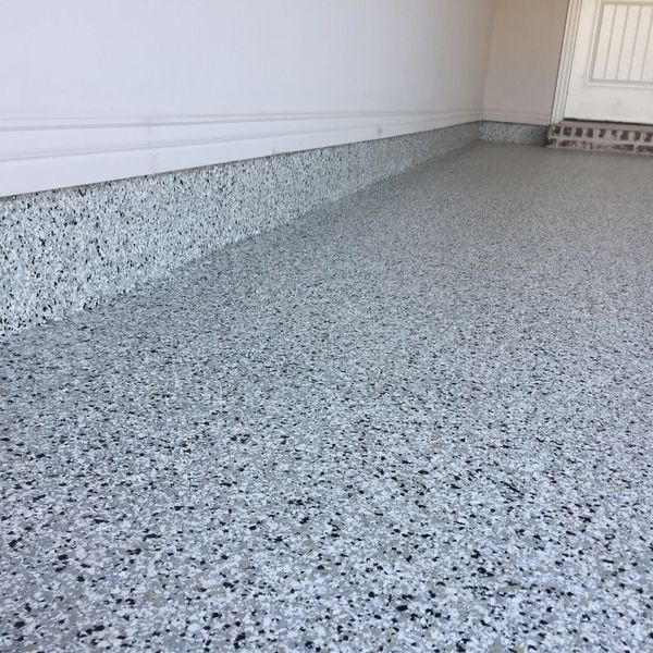 Garage epoxy flooring