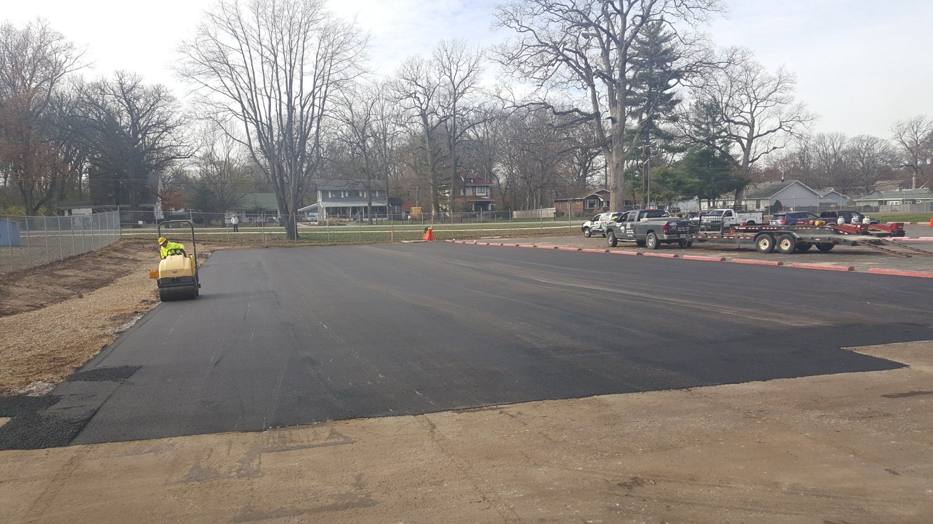 Asphalt paving