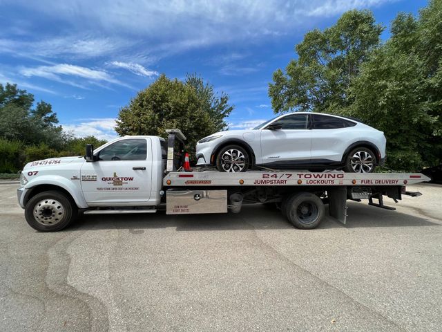 How Much Does It Cost To Tow A Car? The Towing Cost Guide