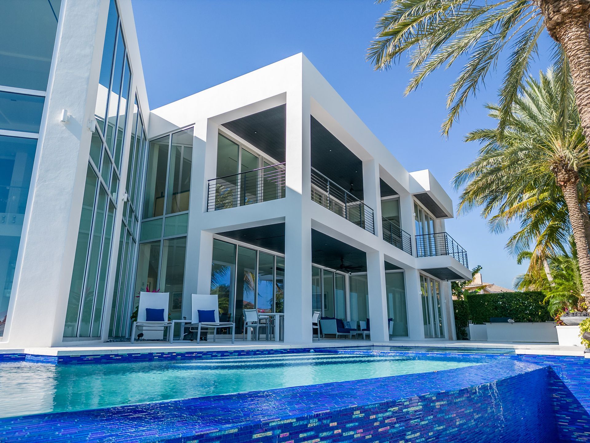 Exterior Painting Service
