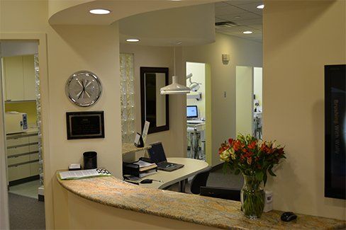 Modern Dental Center office