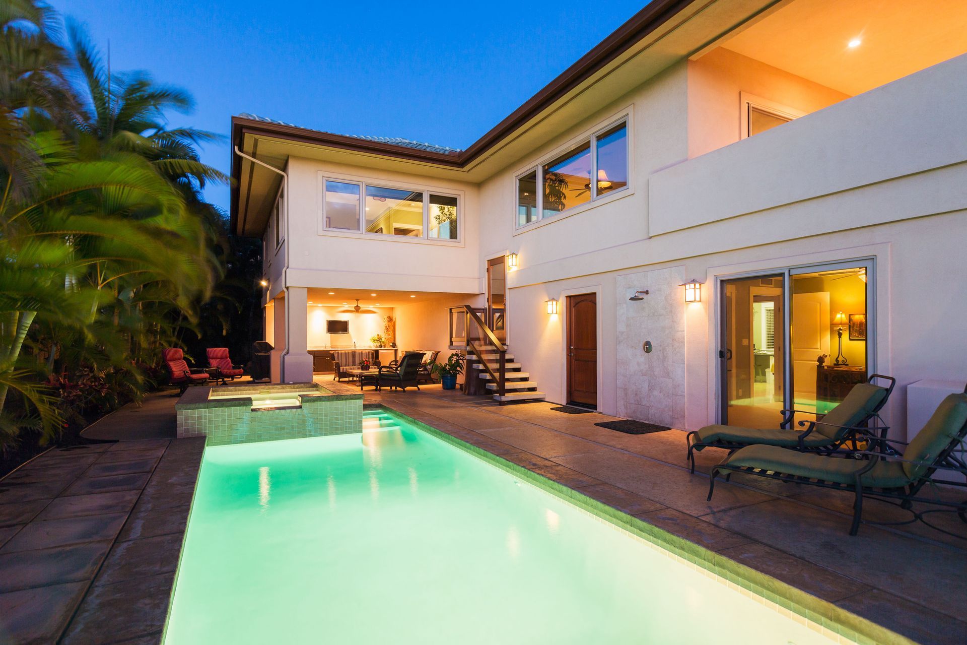 4 Ways a Local Pool Company Can Help Raise Your Home's Value