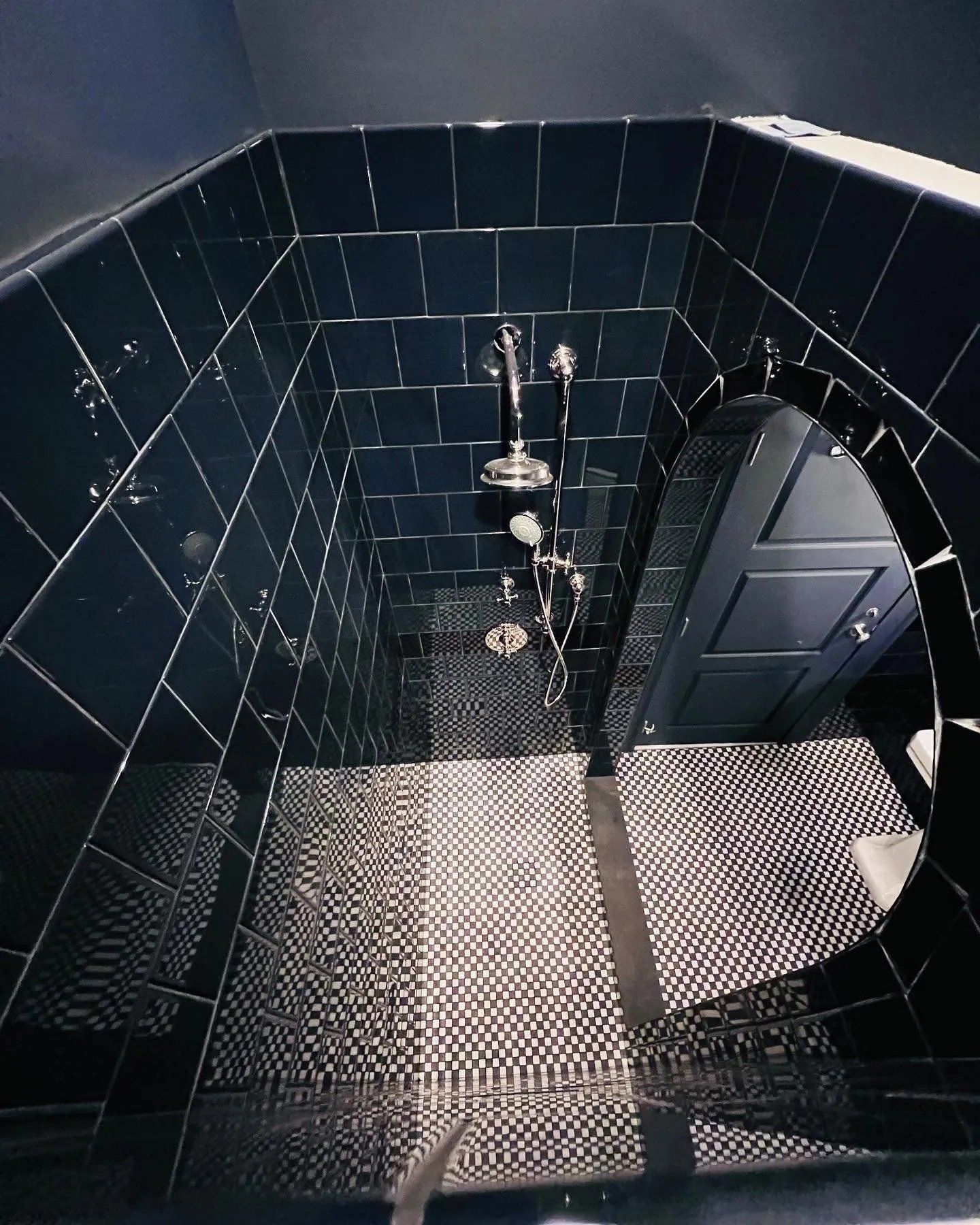 Expert bathroom remodeling contractor